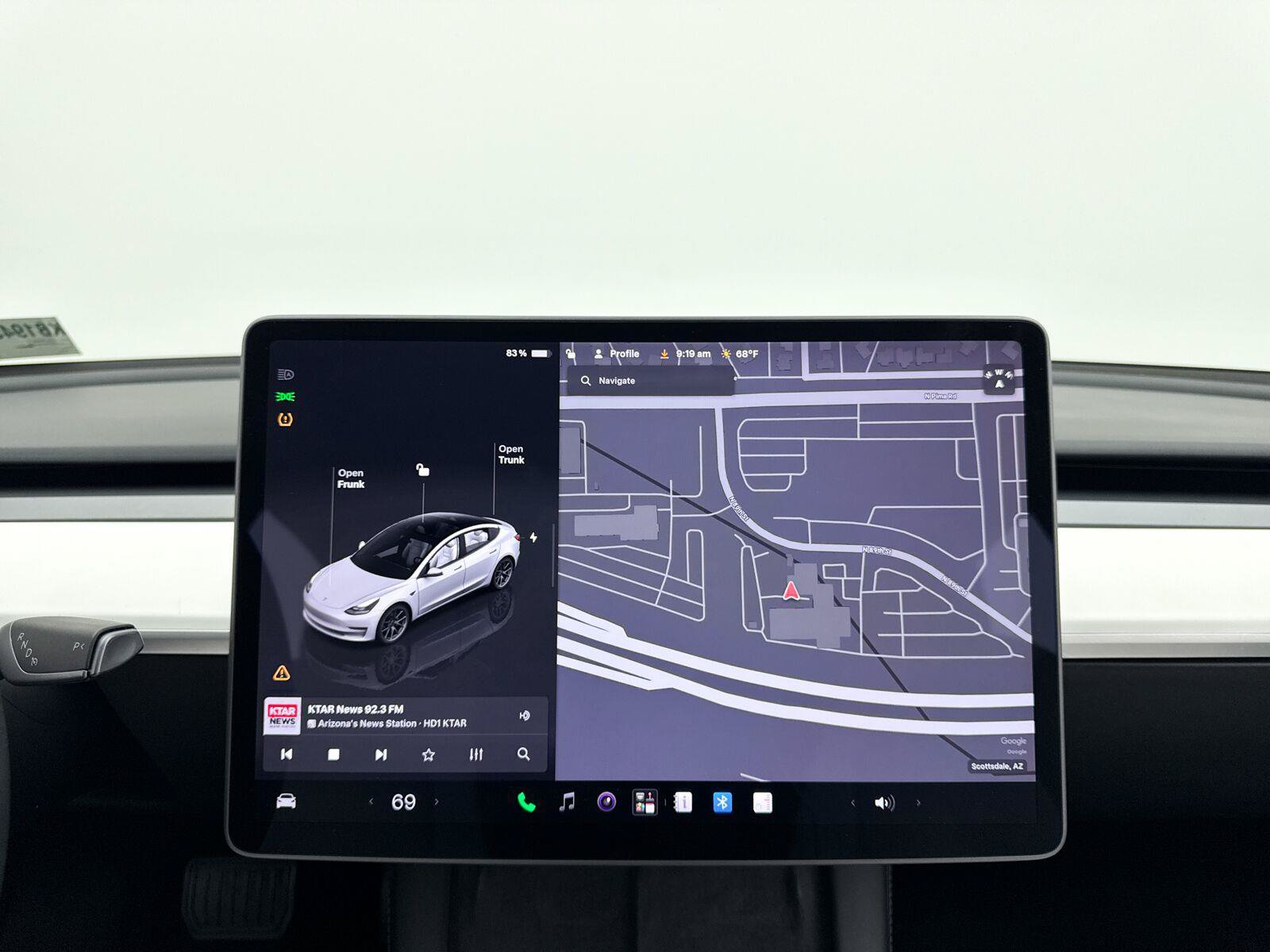 Used 2023 Tesla Model 3 Standard Range RWD image 4