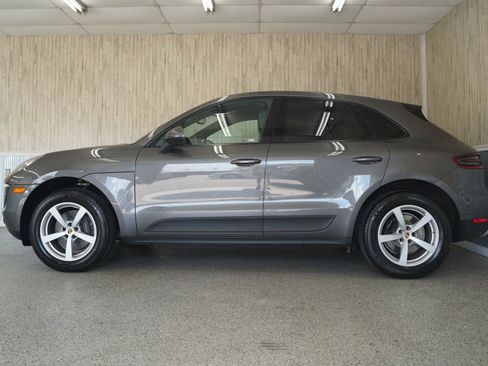 Used 2018 Porsche Macan AWD/4WD image 5