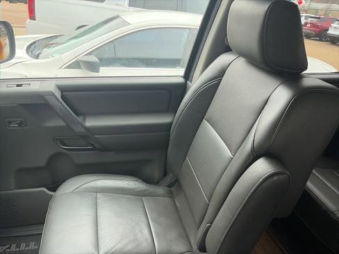 Used 2007 Nissan Titan LE image 7
