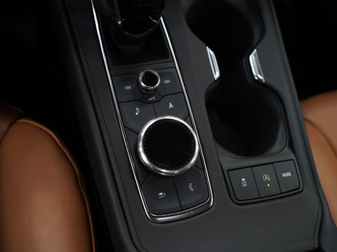 Used 2023 Cadillac XT4 Sport w/ Sun And Sound Package image 24