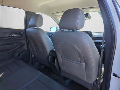 Used 2025 Chevrolet Trax ACTIV w/ Driver Confidence Package image 23