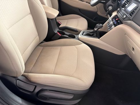 Used 2020 Hyundai Elantra SE w/ Cargo Package (C1) FWD image 21