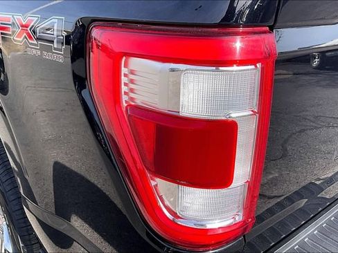 Used 2022 Ford F150 Lariat w/ Equipment Group 502A High image 31