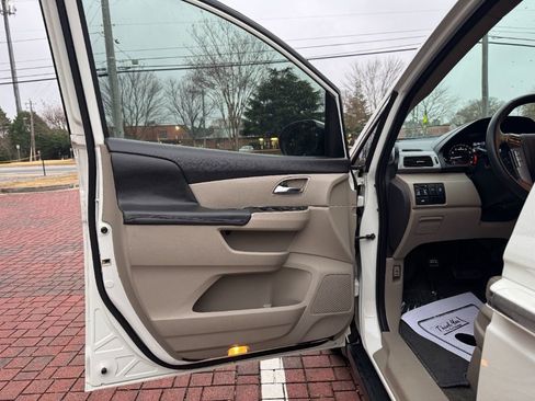 Used 2017 Honda Odyssey EX-L image 7