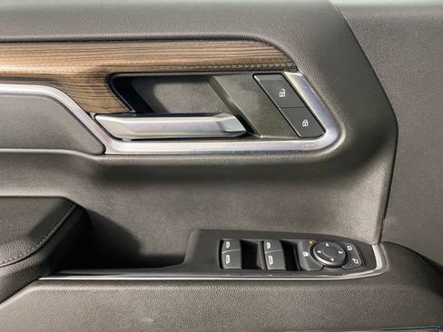 Used 2023 Chevrolet Silverado 1500 LT AWD/4WD image 13
