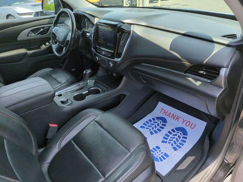 Used 2020 Chevrolet Traverse RS AWD/4WD image 15