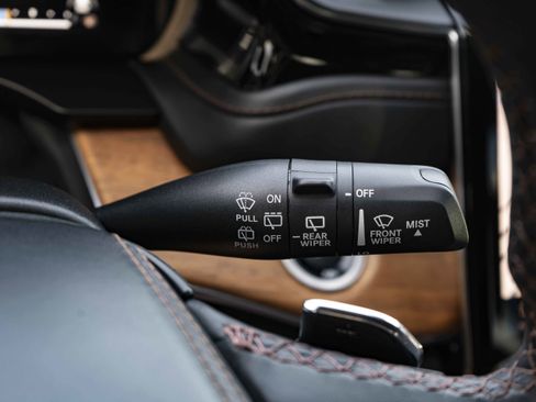 Used 2023 Jeep Grand Cherokee Summit image 26