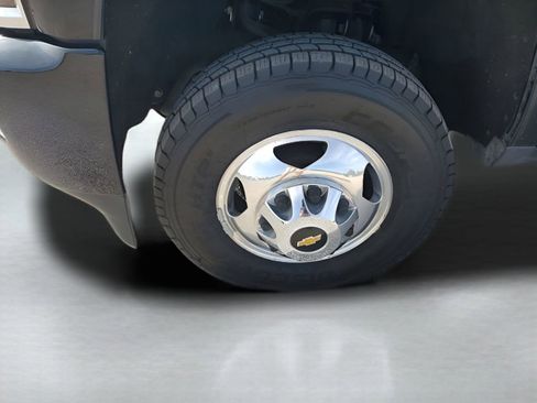 Used 2019 Chevrolet Silverado 3500 High Country w/ Duramax Plus Package image 46