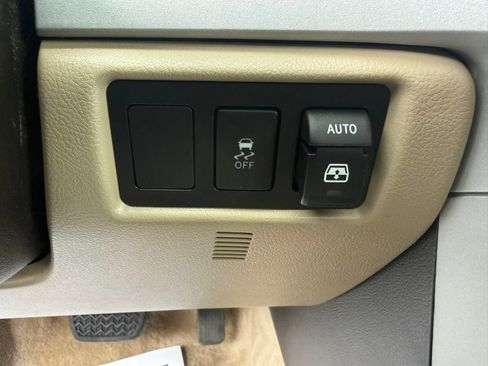 Used 2008 Toyota Sequoia SR5 AWD/4WD image 39