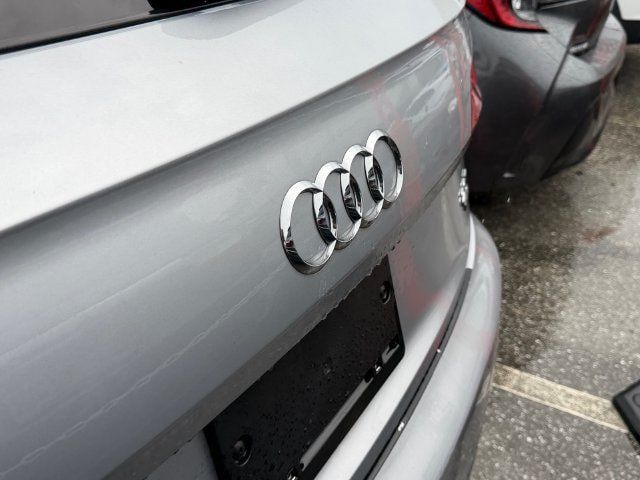 Used 2018 Audi Q5 2.0T Premium Plus w/ Premium Plus Package AWD/4WD image 9