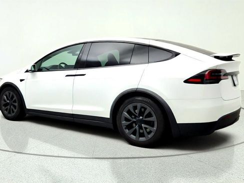 Used 2023 Tesla Model X AWD/4WD image 7