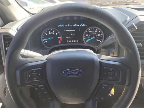 Used 2022 Ford F250 XL w/ STX Appearance Package image 24