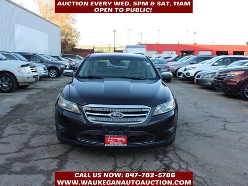 Used 2011 Ford Taurus Limited w/ 303A Rapid Spec Order Code image 2