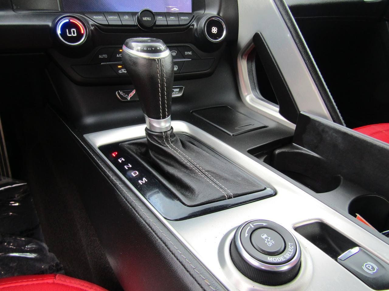 Used 2016 Chevrolet Corvette Stingray Coupe RWD image 17