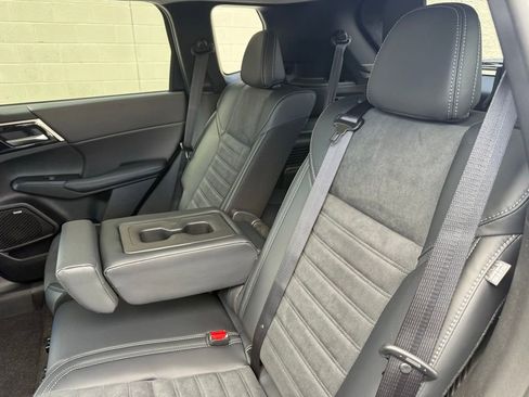 New 2026 Mitsubishi Outlander SE AWD/4WD image 24