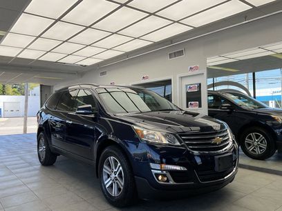 Used 2017 Chevrolet Traverse LT