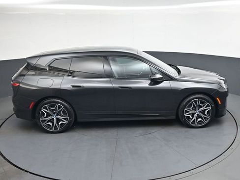 Used 2022 BMW iX xDrive50 AWD/4WD image 21