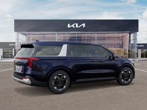 New 2026 Kia Carnival EX FWD image 6