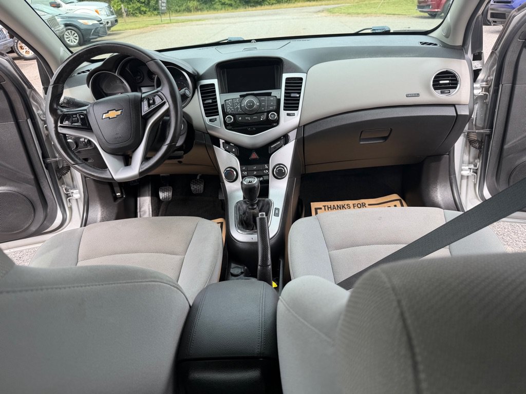 Used 2014 Chevrolet Cruze Eco FWD image 21