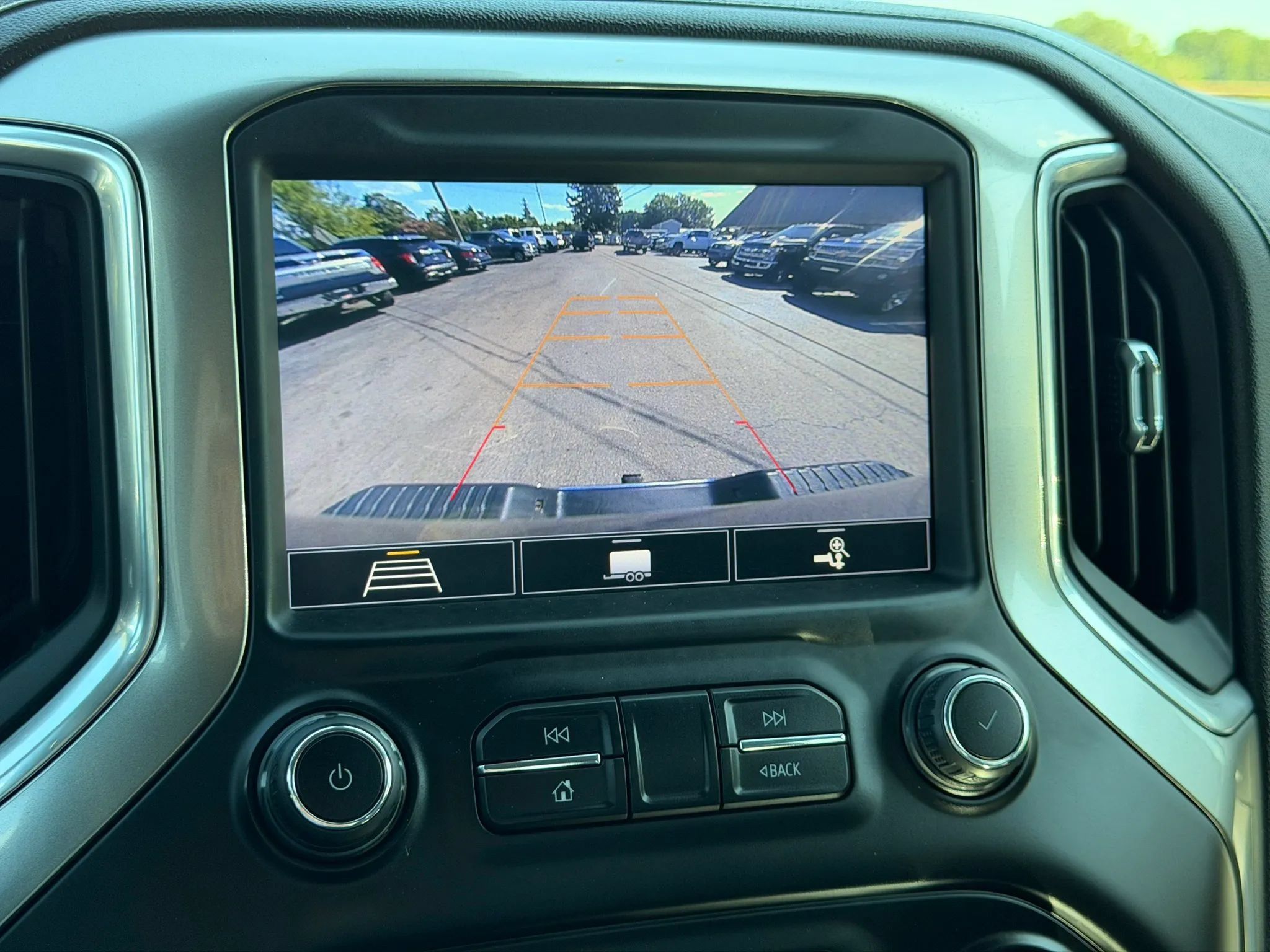 Used 2020 Chevrolet Silverado 2500 LTZ w/ LTZ Plus Package AWD/4WD image 35
