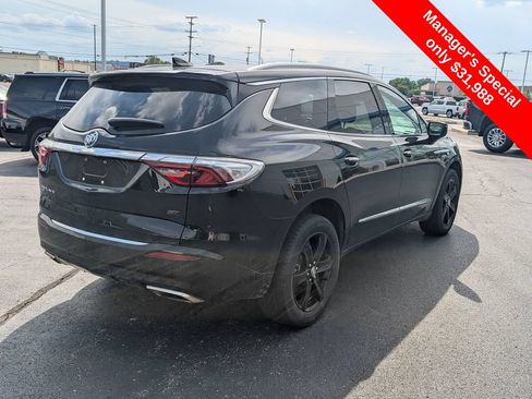 Used 2024 Buick Enclave Essence w/ Sport Touring Edition AWD/4WD image 8