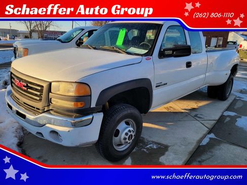 Used 2006 GMC Sierra 3500 W/T w/ Heavy-Duty Power Package image 1