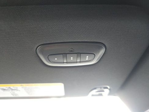 Certified 2025 RAM 1500 Big Horn image 27