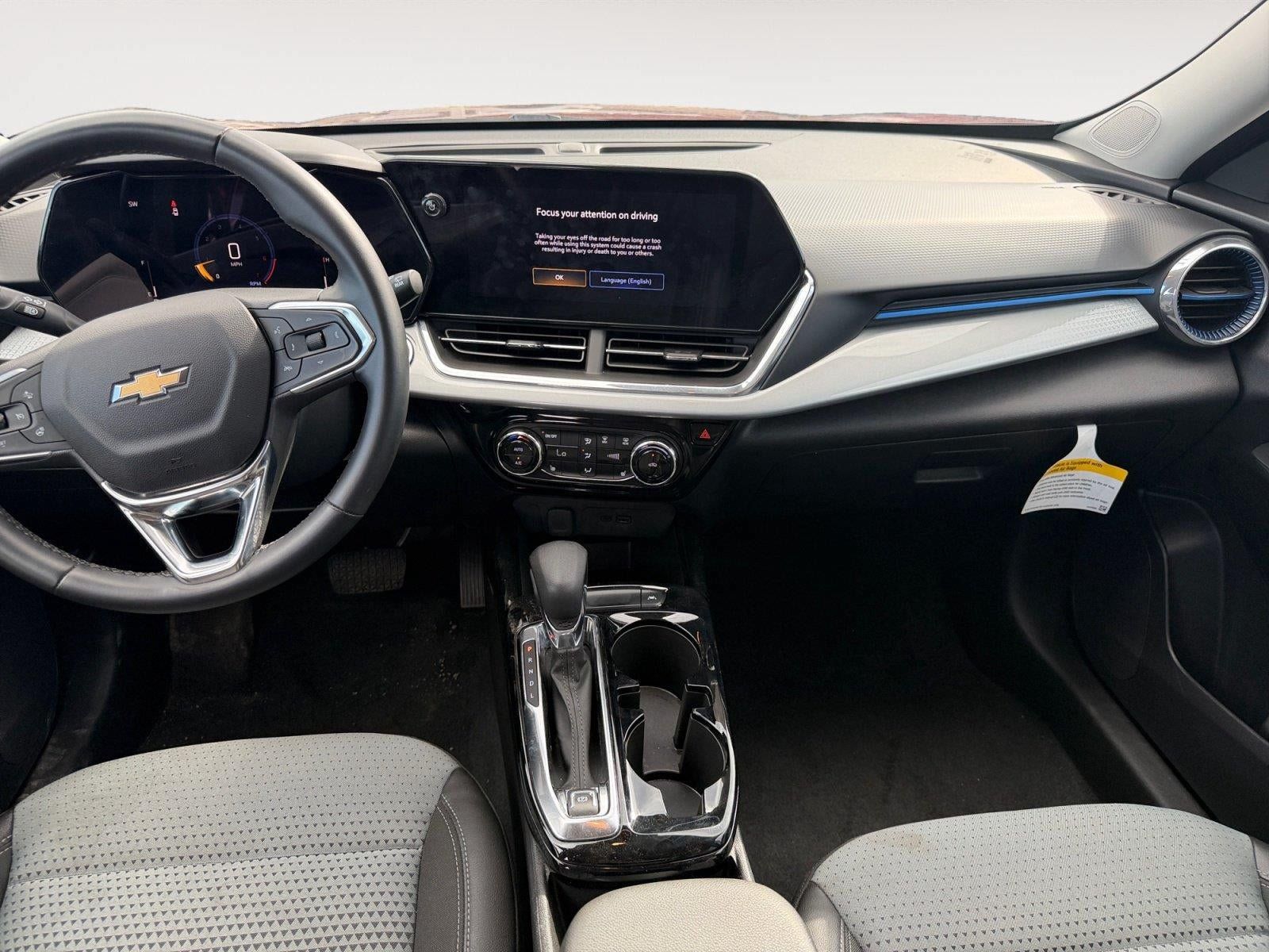 Certified 2025 Chevrolet Trax LT w/ LT Convenience Package FWD image 10