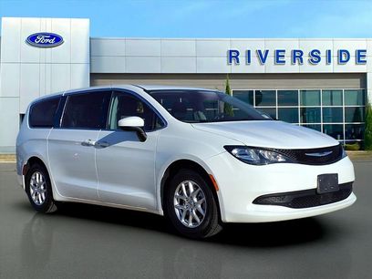 Used 2023 Chrysler Voyager LX