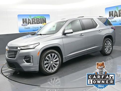 Used 2023 Chevrolet Traverse Premier image 1