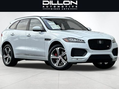 Used 2017 Jaguar F-PACE S AWD/4WD image 1