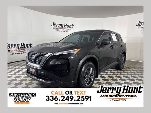 Used 2021 Nissan Rogue S image 1