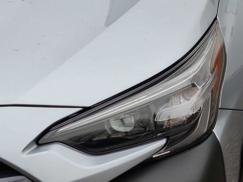 Used 2023 Subaru Outback Limited image 9