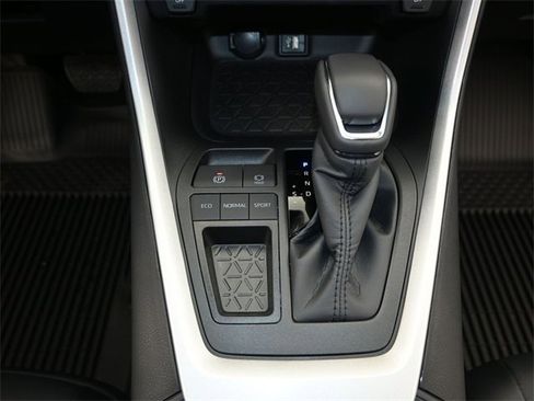 New 2025 Toyota RAV4 XLE Premium image 8