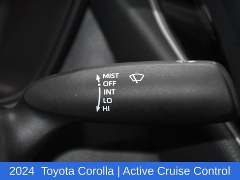 Used 2024 Toyota Corolla LE image 12