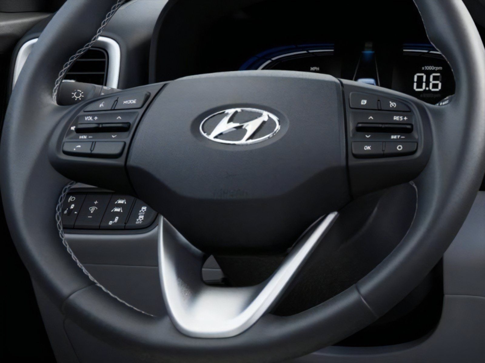 New 2026 Hyundai Venue SEL FWD image 15