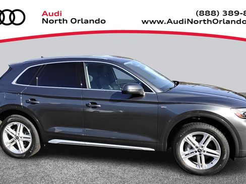 Certified 2025 Audi Q5 e Premium Plus w/ Premium Plus Package image 1