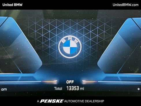 Used 2024 BMW 330i xDrive Sedan w/ Convenience Package AWD/4WD image 7