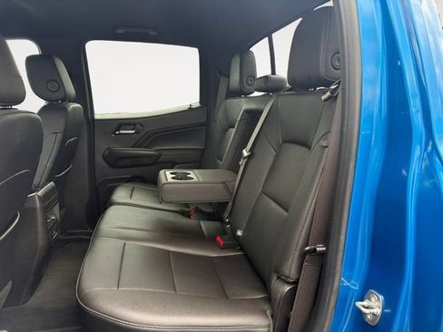 Used 2023 GMC Canyon Elevation w/ Elevation Premium Package AWD/4WD image 13