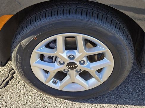 Used 2024 Kia Soul LX w/ Option Group 015 image 10