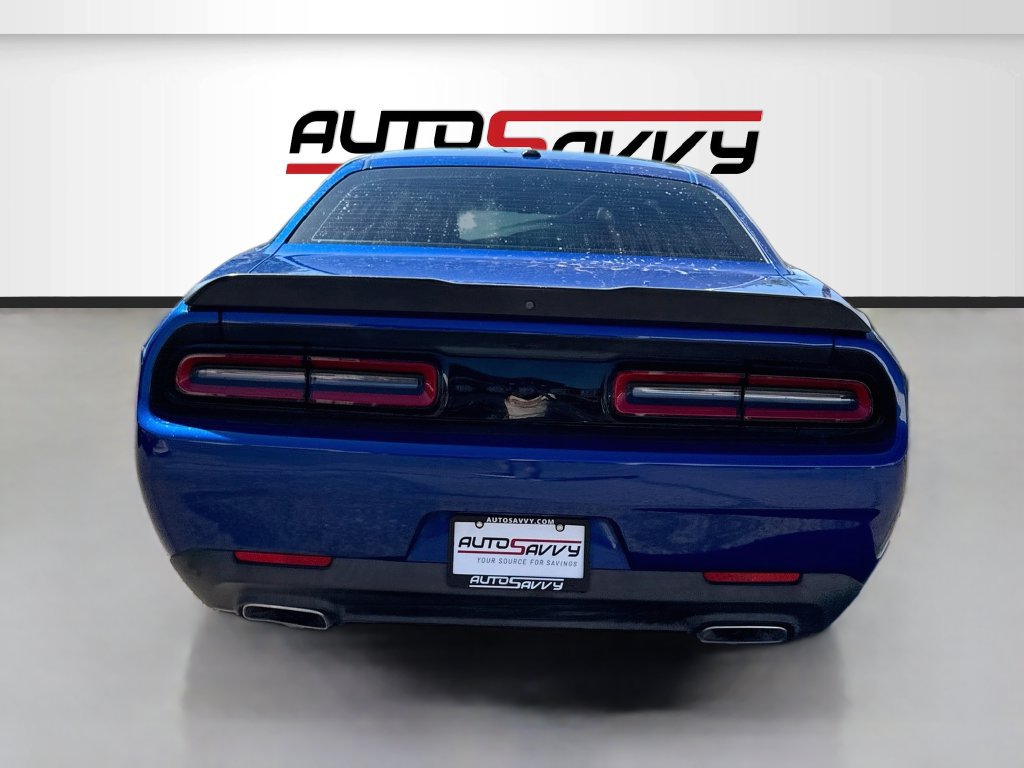 Used 2022 Dodge Challenger SXT w/ Blacktop Package RWD image 6