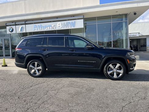 Used 2024 Jeep Grand Cherokee L Limited w/ Luxury Tech Group II image 9