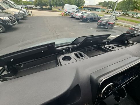 New 2026 Mercedes-Benz Sprinter 2500 image 28