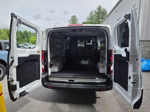 Used 2025 Ford Transit 250 Low Roof w/ Exterior Upgrade Package RWD image 17