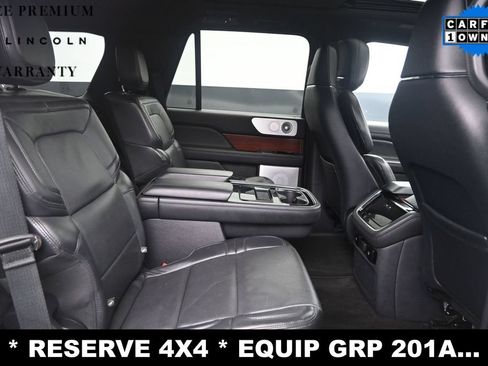 Used 2022 Lincoln Navigator Reserve AWD/4WD image 15