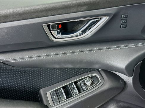 Used 2024 Subaru Ascent Limited image 15