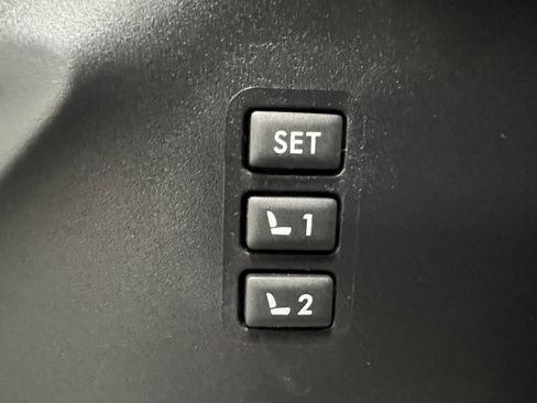 Used 2019 Subaru Ascent Limited image 26