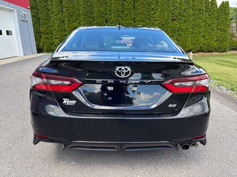 Certified 2024 Toyota Camry SE FWD image 4