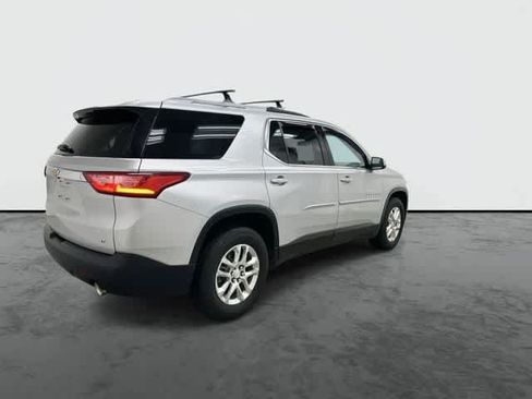 Used 2018 Chevrolet Traverse LT FWD image 4