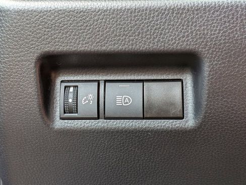 Used 2024 Toyota RAV4 LE image 10